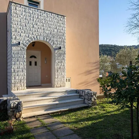 1 Bedroom Amazing In *